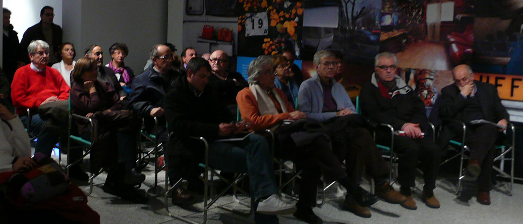 incontro Urban Display